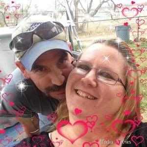 Meet your Posher, Dee